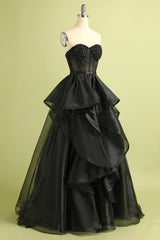 A-Linie Herzausschnitt Schwarzes Trägerloses Ballkleid