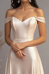 Elegantes Champagner A-Linie Schulterfreies Langes Ballkleid aus Satin