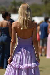 Flieder Schulterfreies Hochzeitsgastkleid mit Rüschen und Schlitz