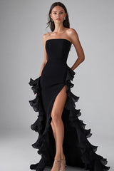 Schwarzes Elegantes Langes Ballkleid mit Rüschen und Schlitz