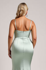 Salbeigrünes Plus Size Satin Langes Brautjungfernkleid mit Schlitz