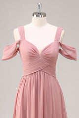 Dusty Rose Kalte Schulter Chiffon Gerafftes Langes Brautjungfernkleid mit Schlitz