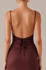 Braunes Etui Abendkleid mit Spaghettiträgern