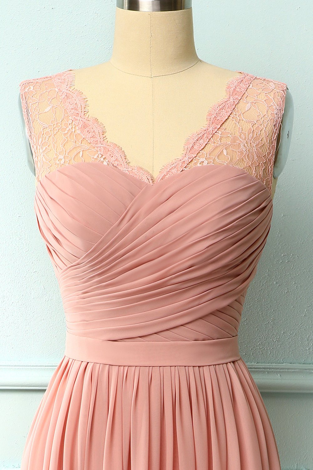 Langes Blush Chiffonkleid