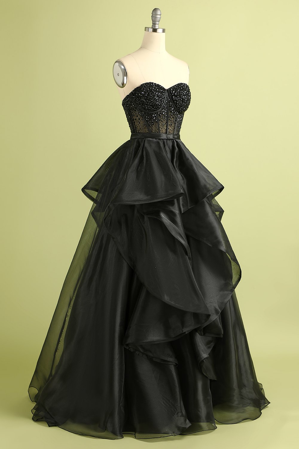 A-Linie Herzausschnitt Schwarzes Trägerloses Ballkleid