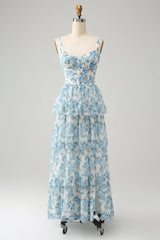 Weißes blaues Korsett gestuftes florales Hochzeitsgastkleid