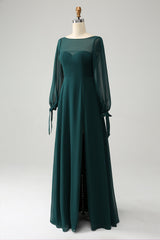 A Linie Dunkelgrünes Chiffon Brautjungfernkleid mit Bateau-Ausschnitt und Schlitz