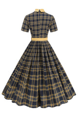 Schwarzes A-Linie kariertes Midikleid mit Bubikragen aus den 1950er Jahren