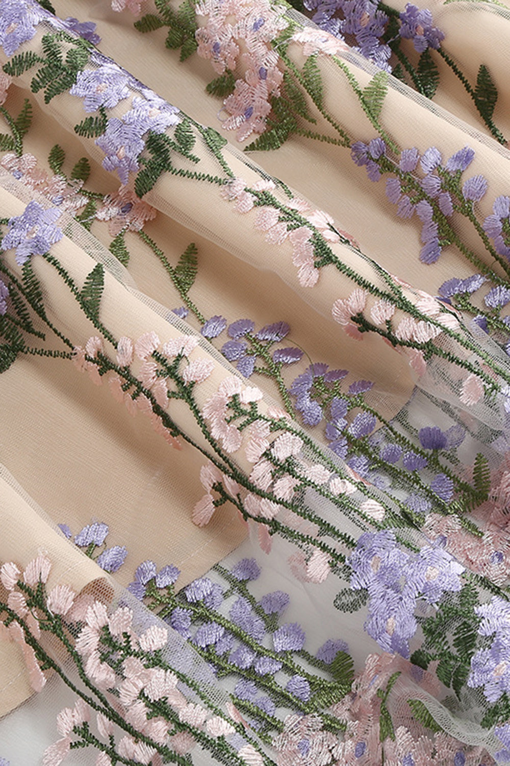 Schwarzes ärmelloses elegantes Vintage Kleid mit floraler Spitzenstickerei