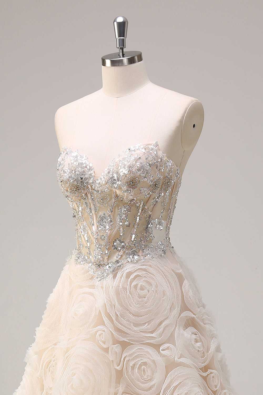 Helles Champagner Prinzessin Trägerloses Blumen Korsett Langes Ballkleid mit Pailletten