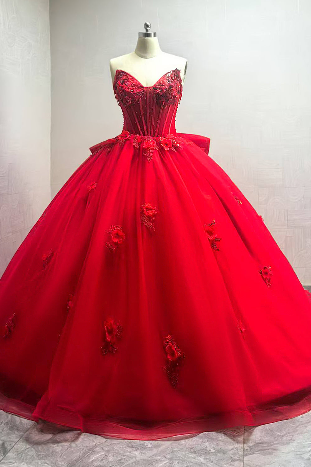 Glitzer Herzausschnitt Tüll Appliziertes Rotes Quinceanera Kleid mit Schleppe