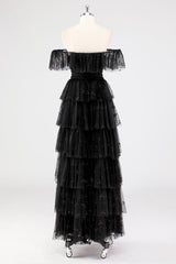 A Linie Schwarzes Gestuftes Ballkleid mit quadratischem Ausschnitt
