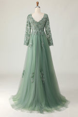 Salbei A-Linie V-Ausschnitt Ballkleid mit Applikation