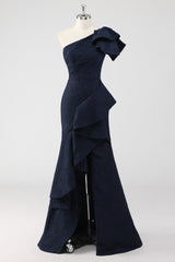 Marineblaues Ein-Schulter Meerjungfrauen Abendkleid mit Rüschen