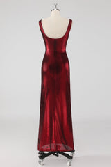 Burgundy Satin Abendkleid mit Rundhalsausschnitt und Schlitz