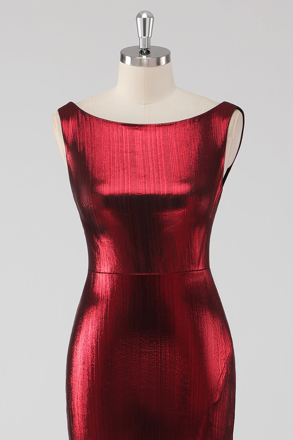Burgundy Satin Abendkleid mit Rundhalsausschnitt und Schlitz