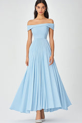 Schulterfreies Himmelblaues A-Linie Gerafftes Chiffon Abendkleid