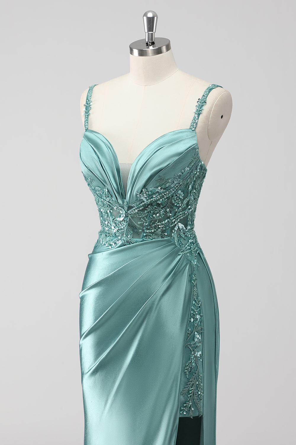 Grünes Pailletten Meerjungfrauen Satin Langes Ballkleid mit Rüschen und Schlitz