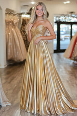 Schickes Goldenes A-Linie Satin Ballkleid mit Falten