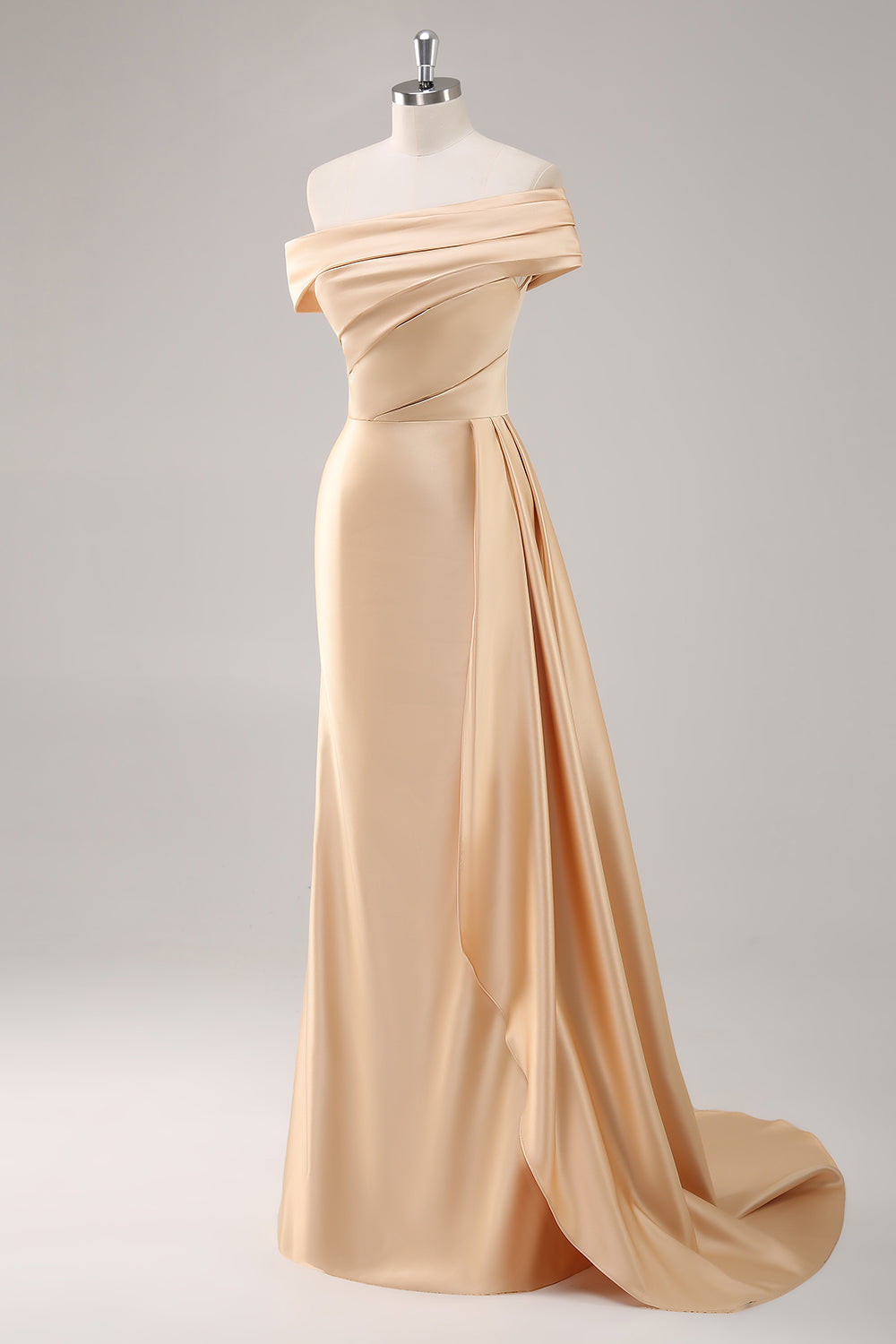 Langes Champagner Abendkleid mit einer Schulter und Falten