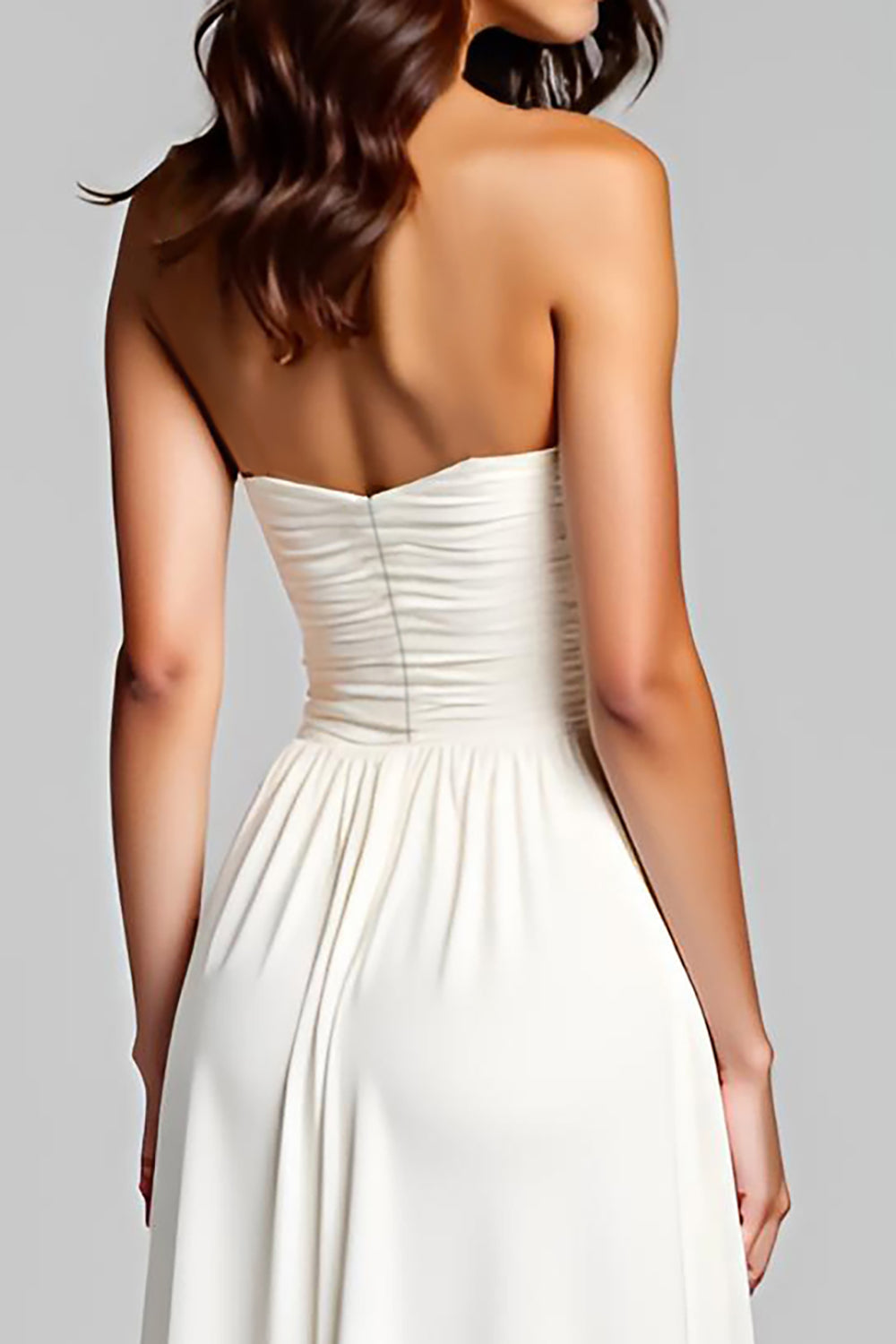Etui Weißes Trägerloses Gerafftes Langes Abendkleid