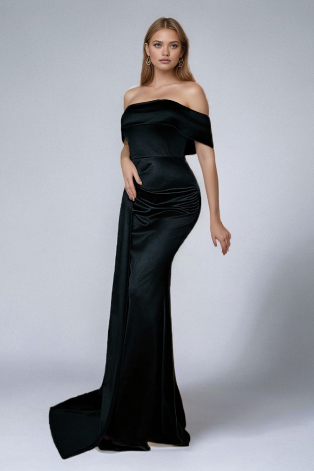Satin Schwarzes Schulterfreies Meerjungfrauen Abendkleid