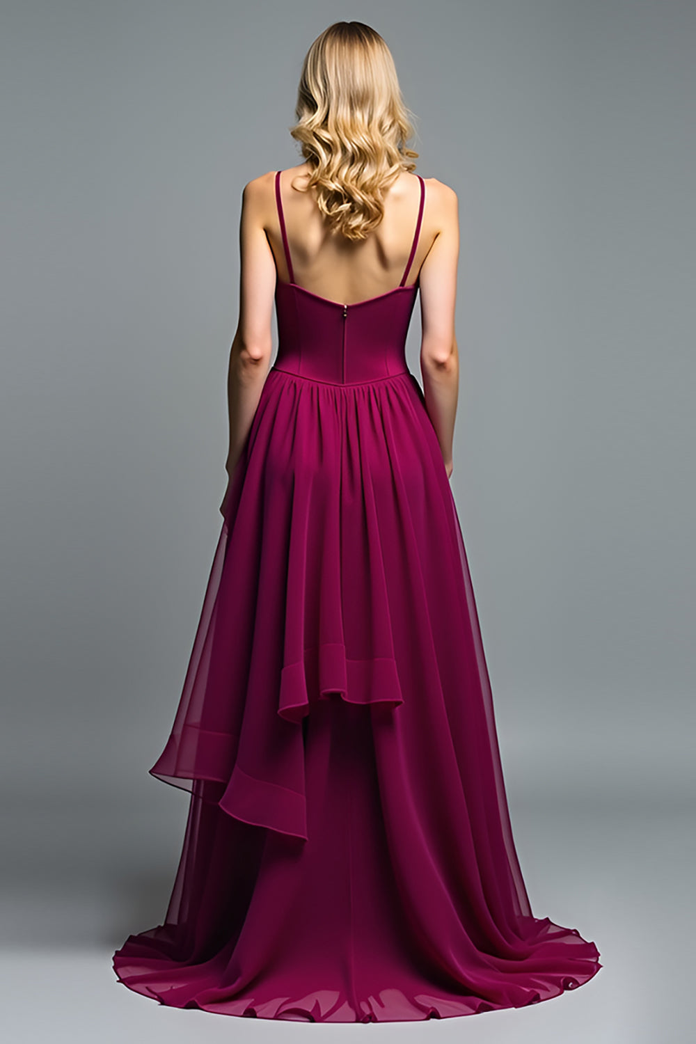 Dunkelviolettes Spaghettiträger A-Linie Langes Hochzeitsgastkleid mit Rüschen