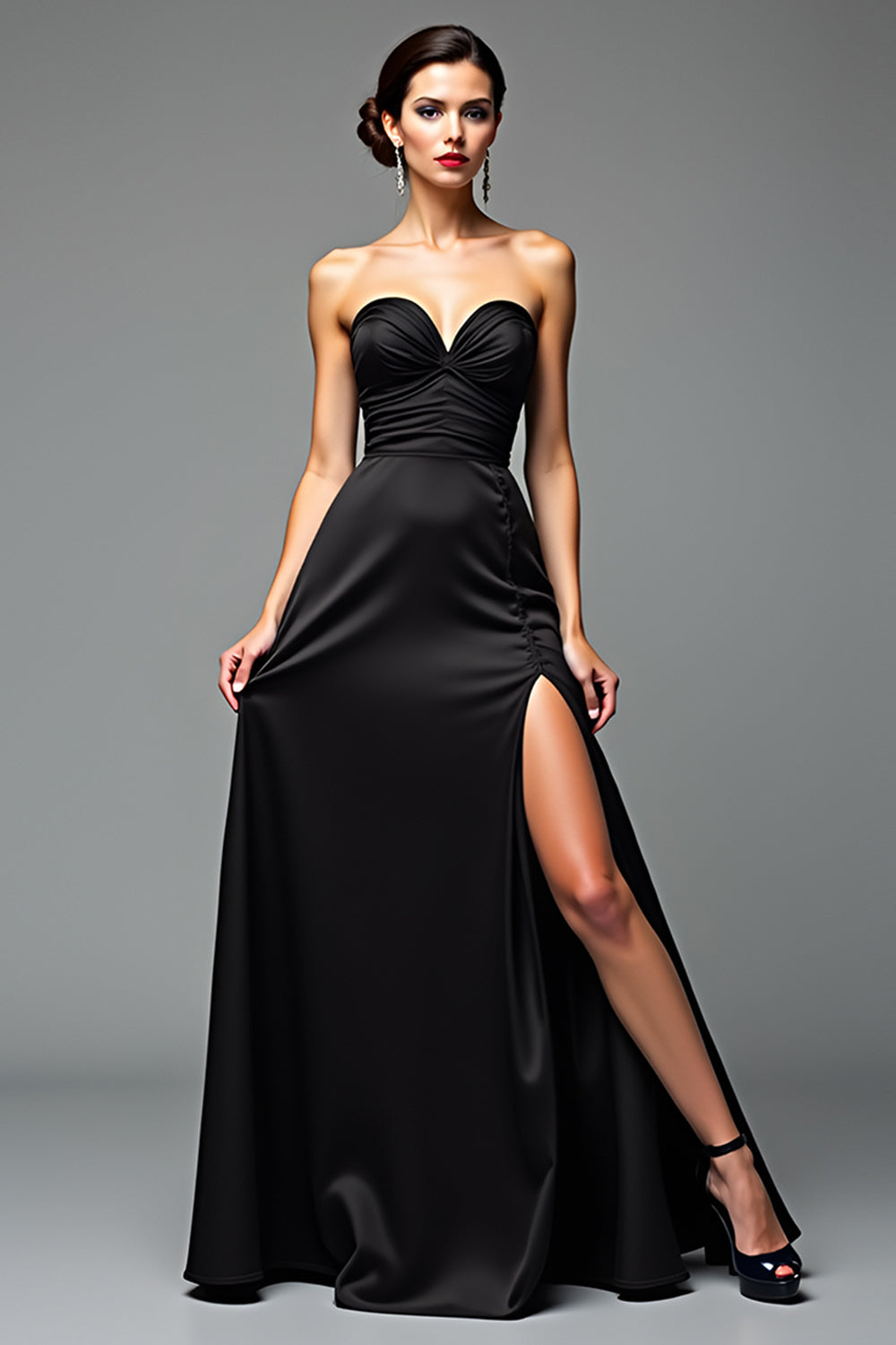 Meerjungfrau Trägerloses Schwarzes Ballkleid mit Schlitz