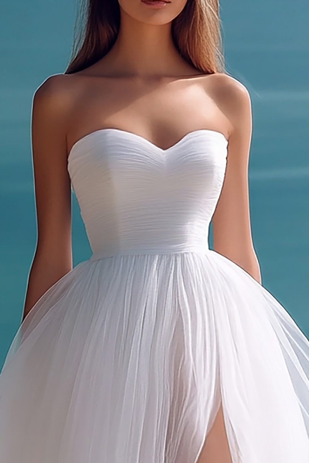 Weißes A-Linie Trägerloses Boho Strandkleid aus Tüll mit Schlitz