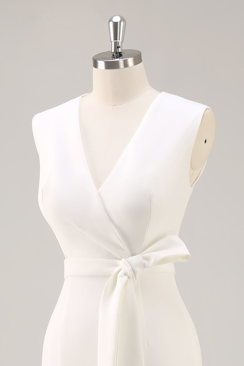 Weißes V-Ausschnitt Satin Standesamtkleid mit Gürtel