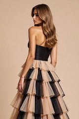 Schwarzes und Rosa A-Linie Ballkleid aus Tüll mit Schlitz