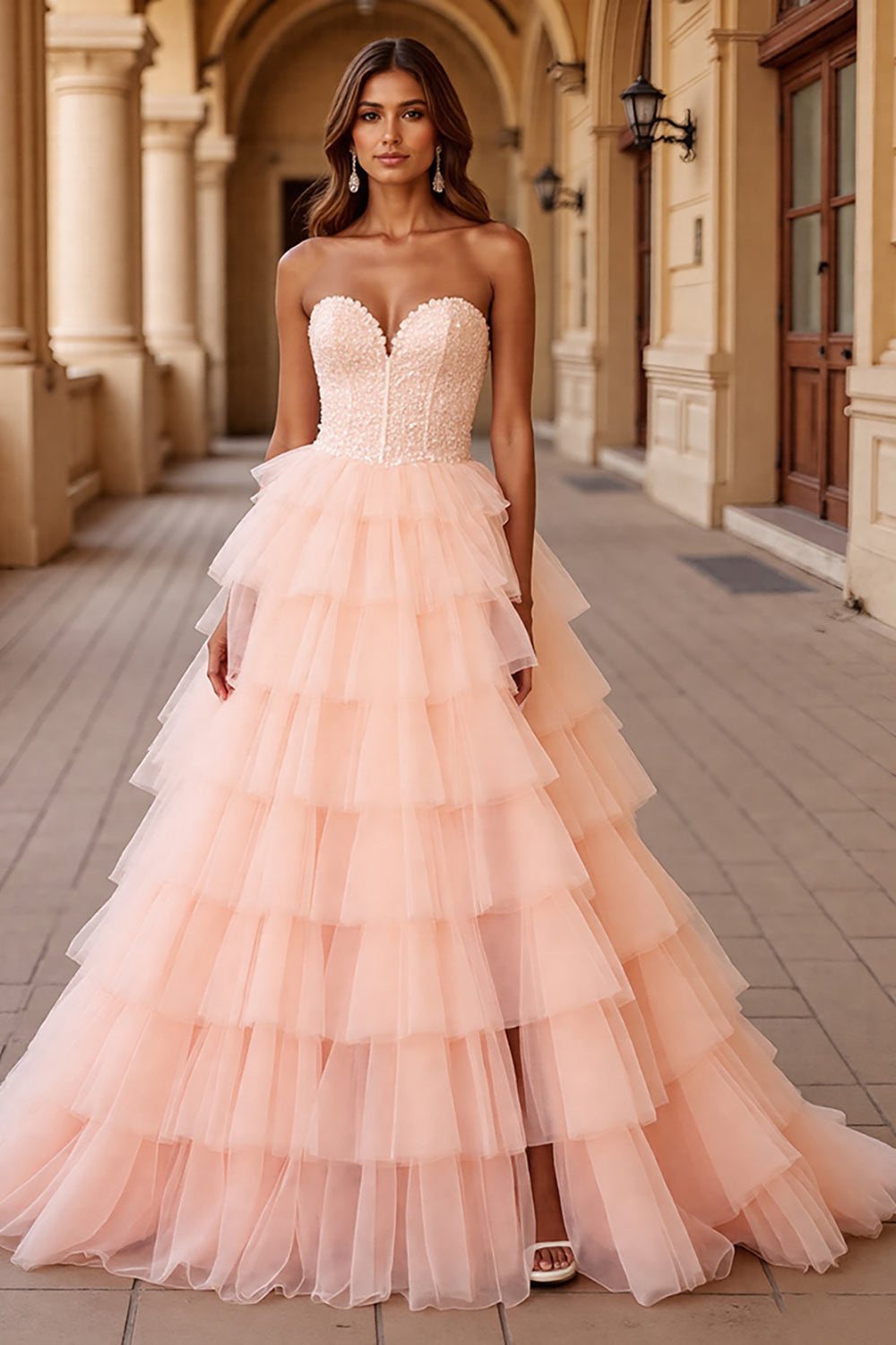Blush A Linie Ballkleid aus Tüll mit Rüschen