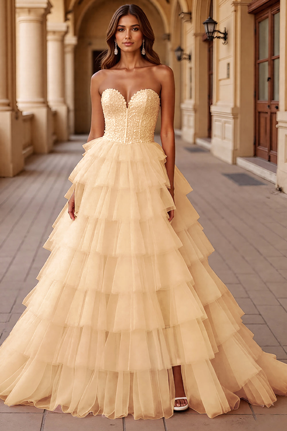 Blush A Linie Ballkleid aus Tüll mit Rüschen