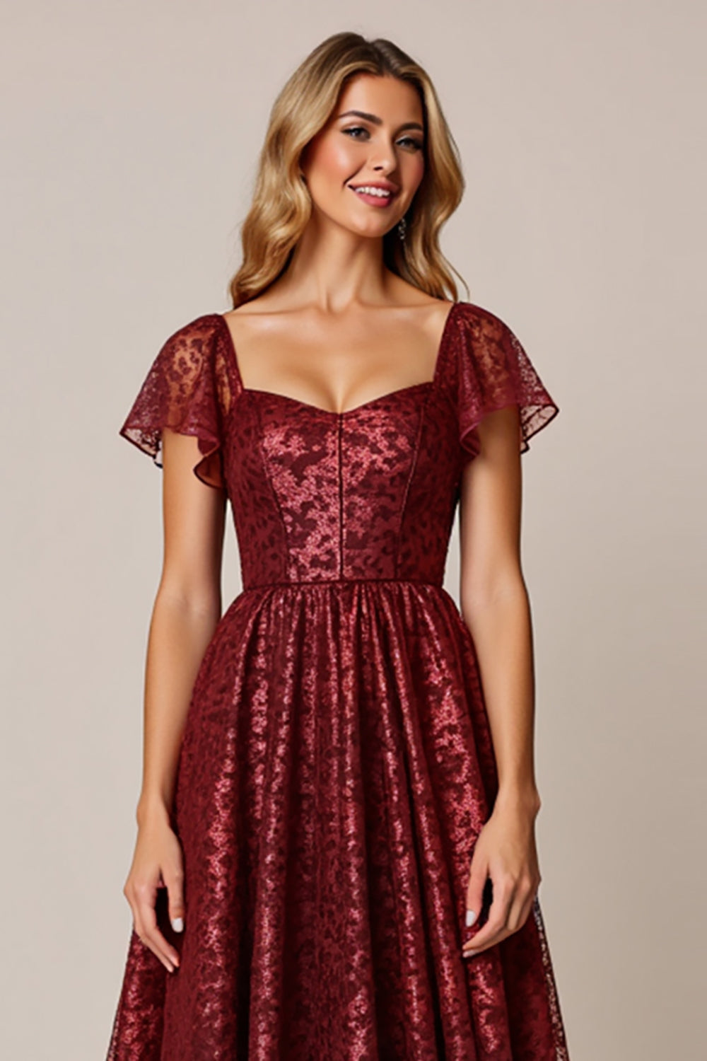 Cabernet A-Linie Kleid für Hochzeitsgäste mit kurzen Ärmeln