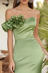 Eine Schulter Salbeigrün Langes Ballkleid mit 3D-Blume