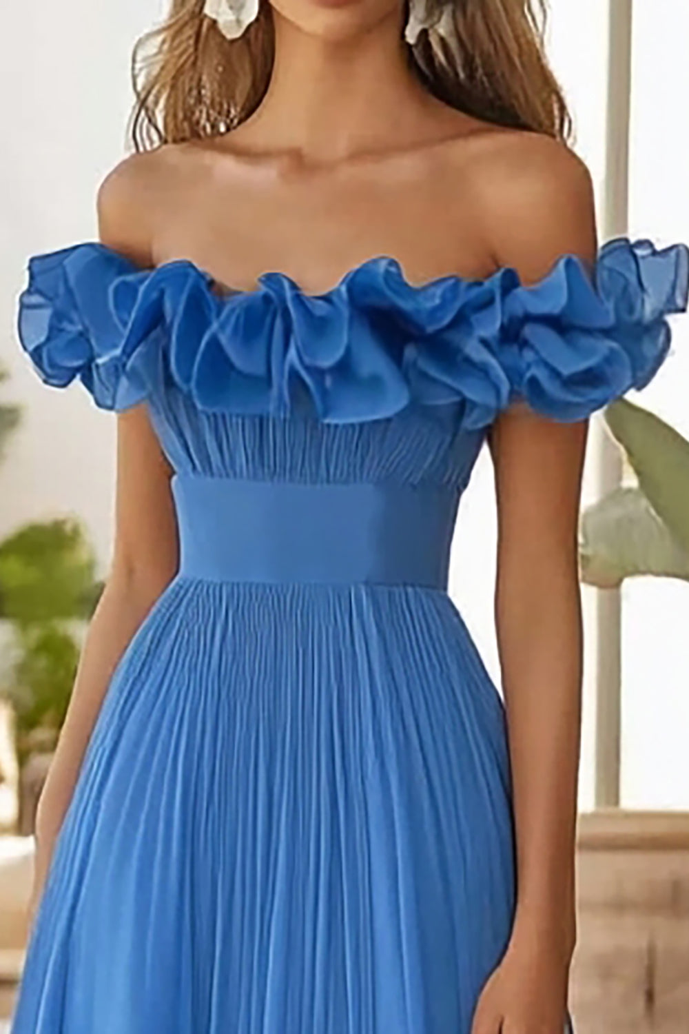 Schulterfreies Blaues A-Linie Ballkleid mit Schlitz
