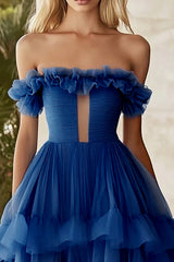 Schulterfreies Dunkelblaues Ballkleid mit Schlüsselloch