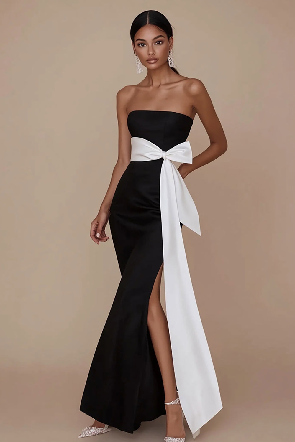 Schwarzes Trägerloses Meerjungfrauen Ballkleid mit Schlitz