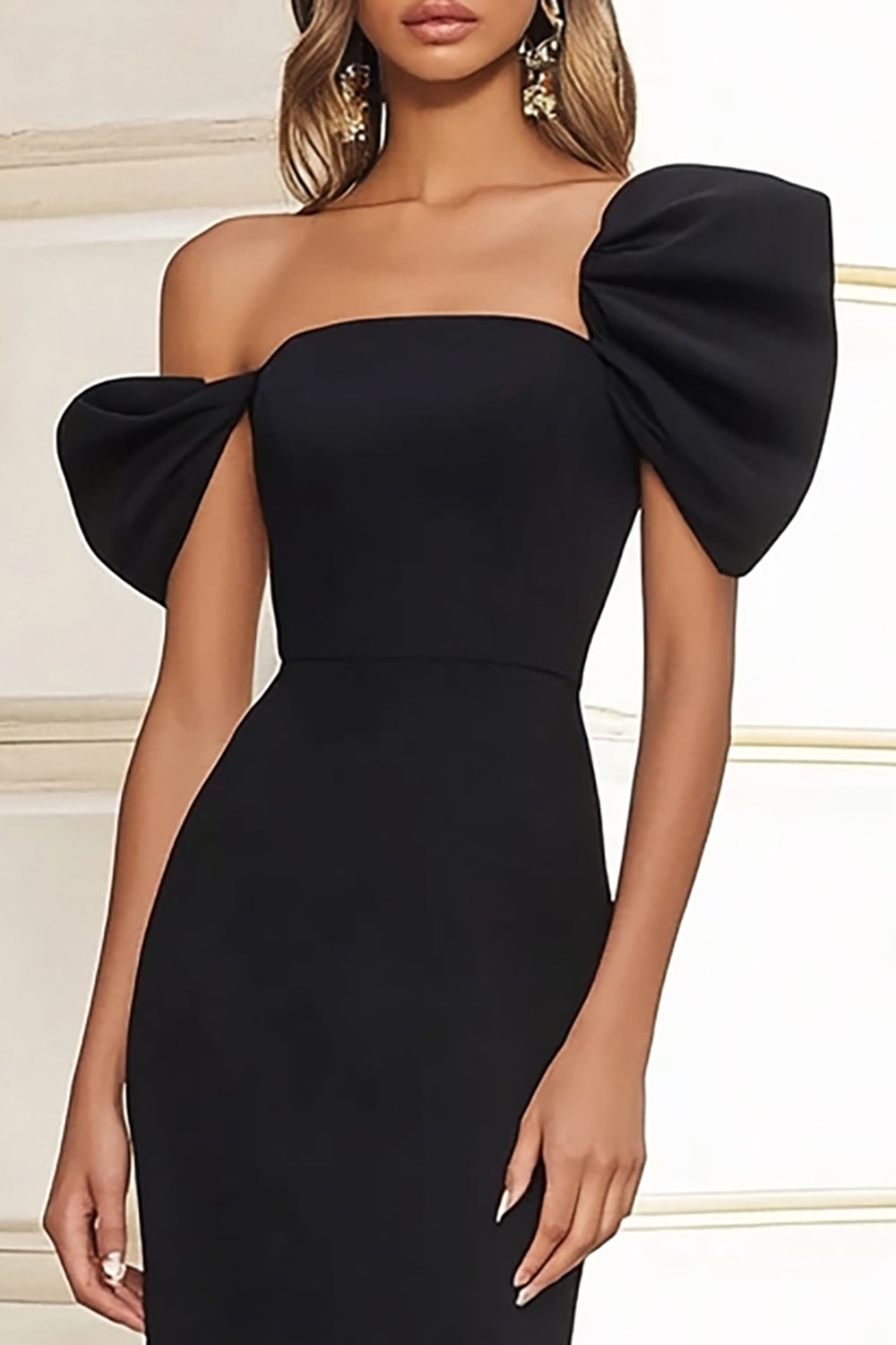 Schwarzes Einschultriges Ballkleid mit Schlitz
