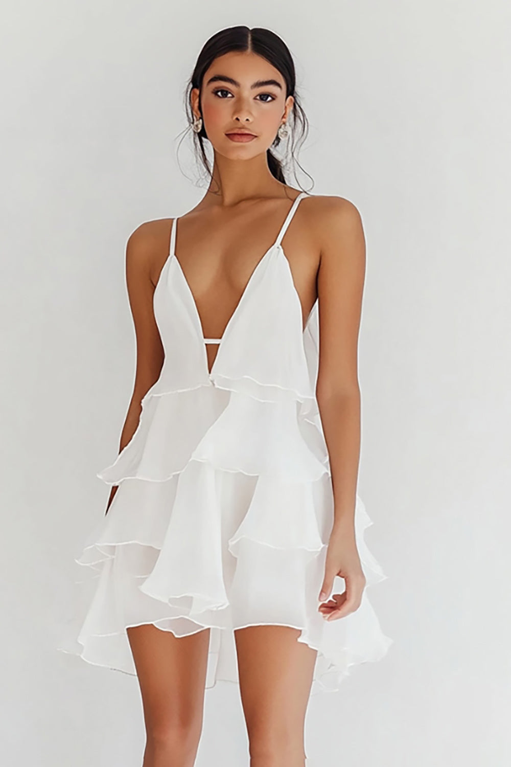 Weißes Gestuftes Kurzes Standesamtkleid aus Chiffon mit Rüschen