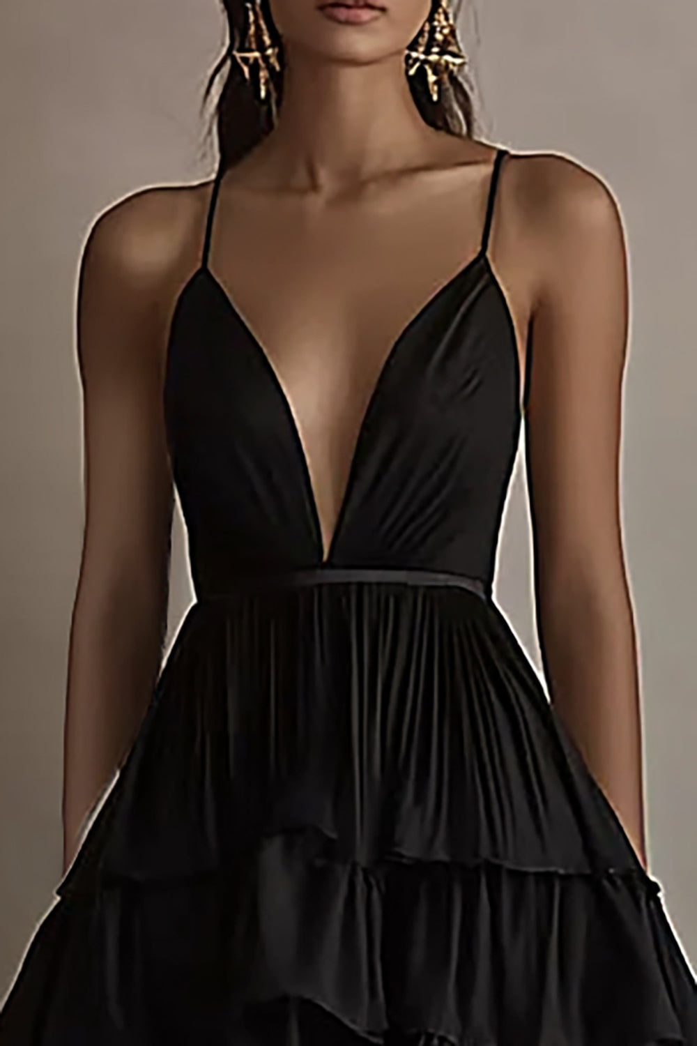 A-Linie Schwarze Krawattenkleid mit V-Ausschnitt