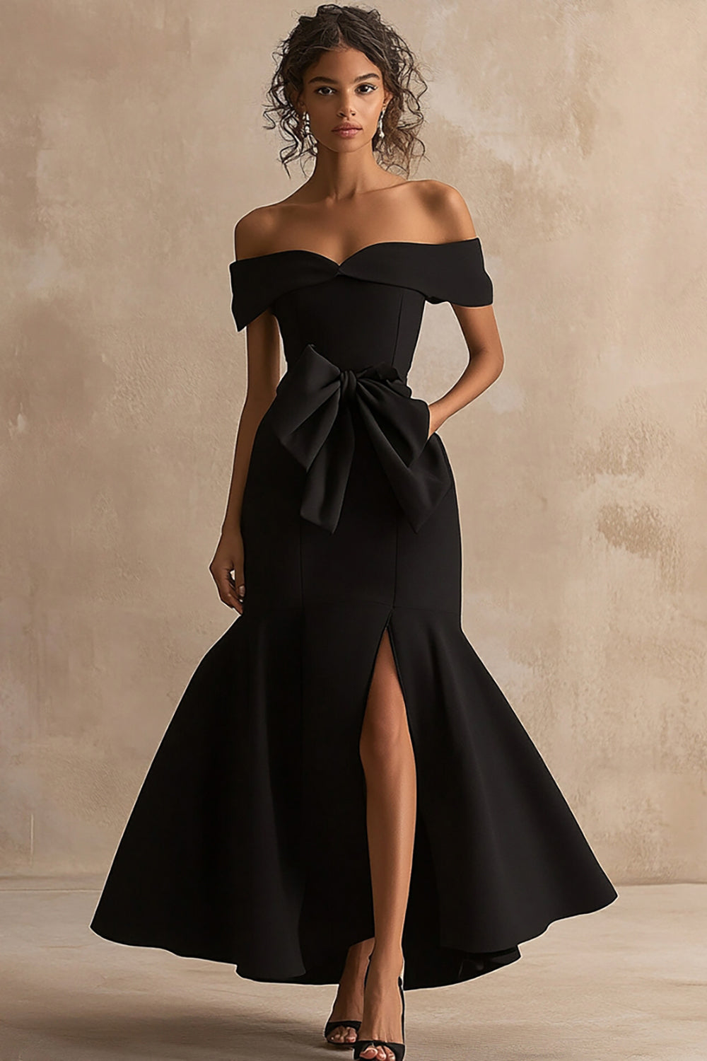 Schwarzes Satin Meerjungfrauen Langes Ballkleid mit Schlitz