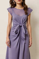 Graues Lila Chiffon A Line Semi Formal Kleid mit Schärpe
