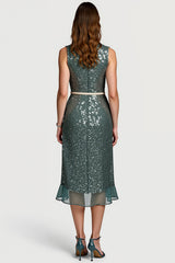 Glitzerndes Grau-grünes Pailletten Bodycon Midi Semi Formal Kleid mit Rüschen