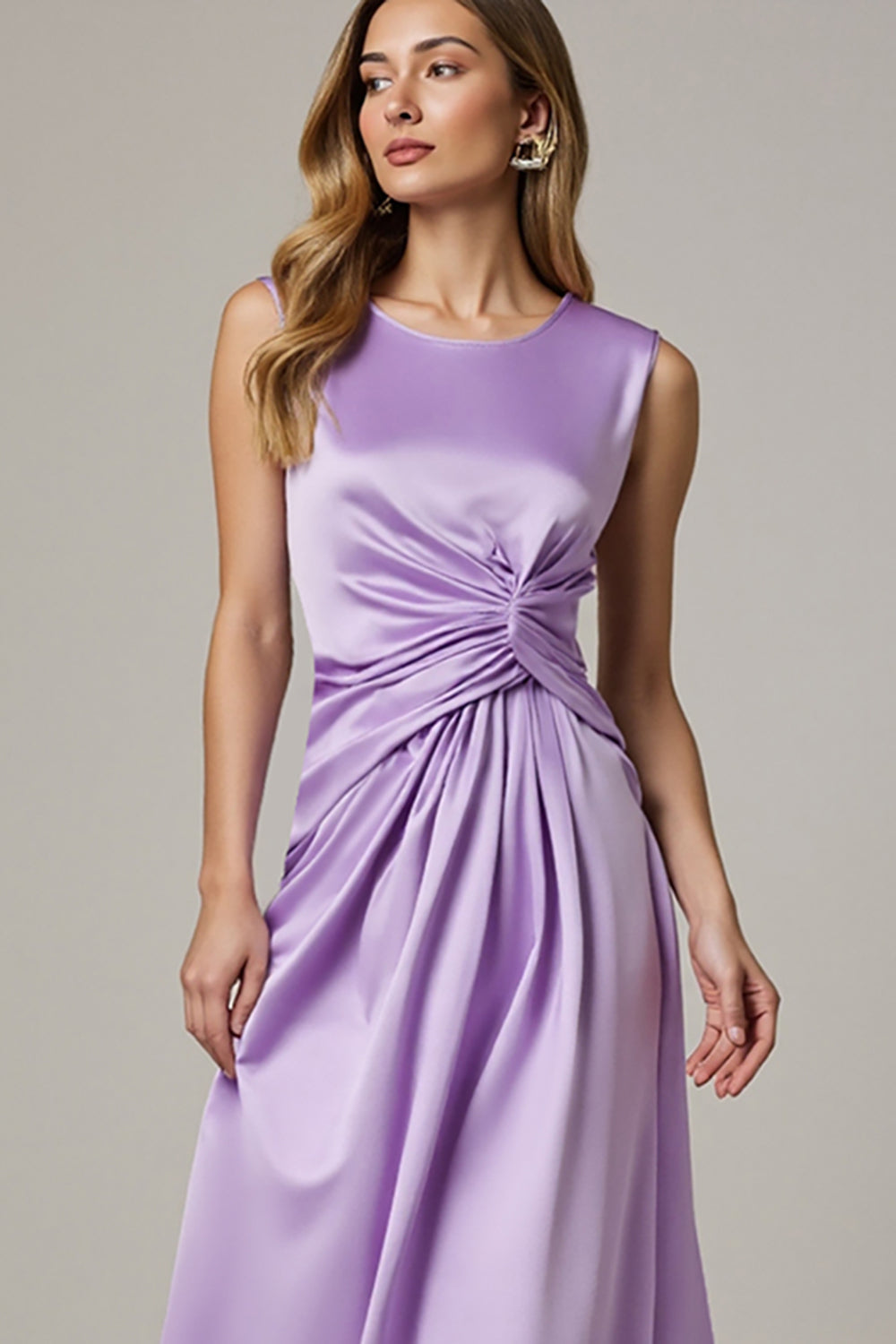 Lila Gerafftes Maxikleid für Hochzeitsgäste aus Satin