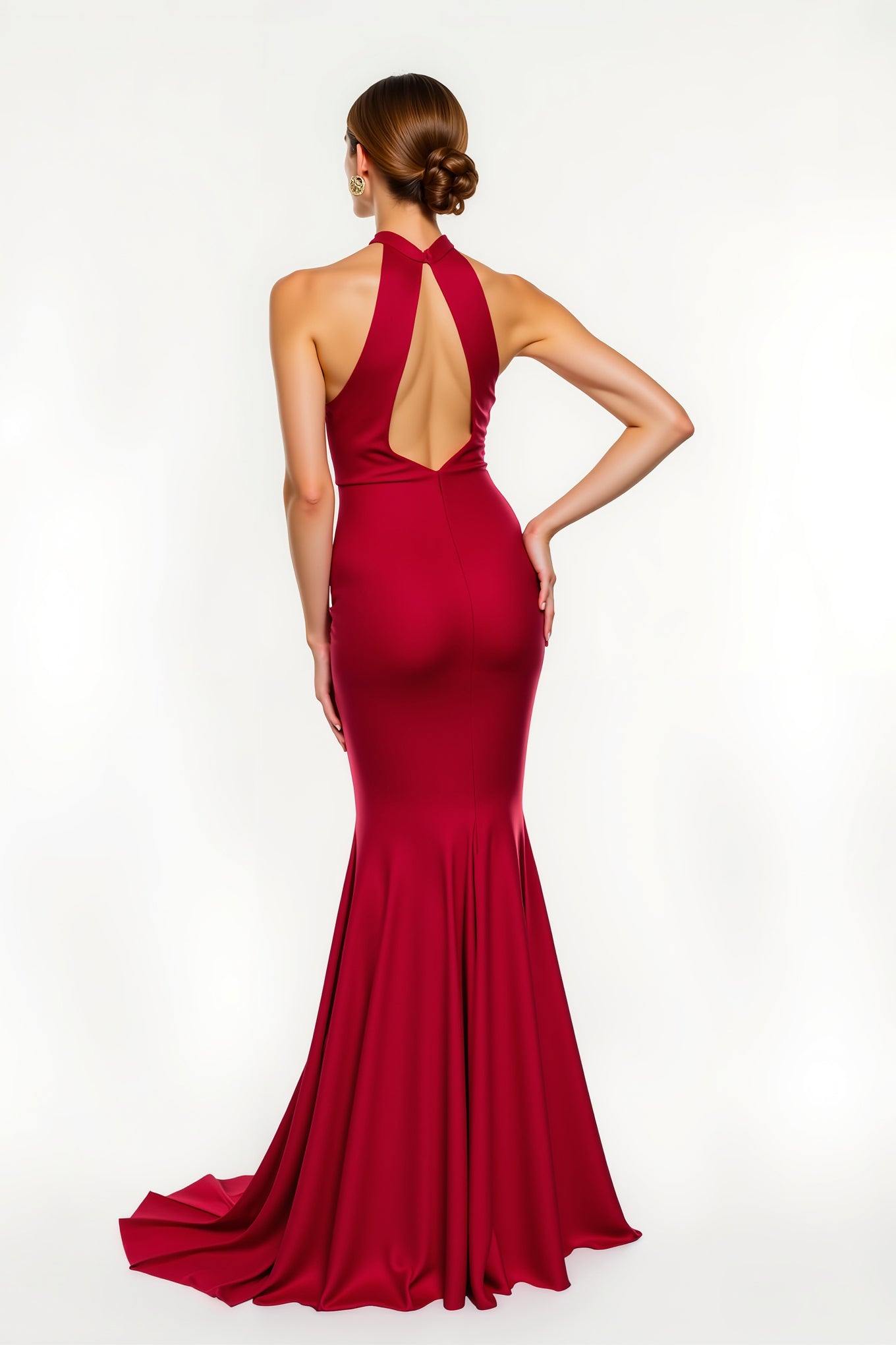 Rotes Neckholder Satin Meerjungfrauen Langurlaubskleid