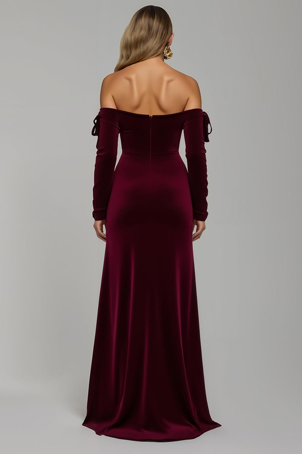 Burgunderrotes Schulterfreies Partykleid aus Samt mit Schlitz