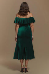 Dunkelgrünes Schulterfreies Partykleid aus Samt mit Schlitz