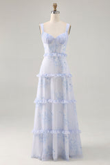 Blaue Blume Bedrucktes Langes Hochzeitsgastkleid mit Rüschen