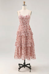Blush Blumen A Linie Spaghettiträger Bedrucktes Gestuftes Hochzeitsgastkleid
